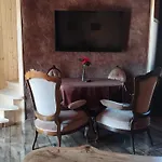 приказната къщичка на смърфовете Villa