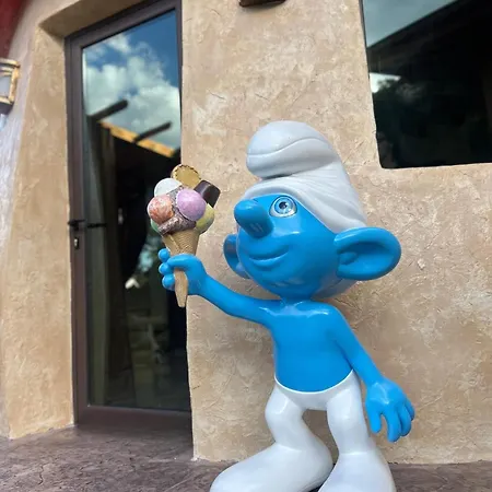 Villa приказната къщичка на смърфовете Krayni Dol